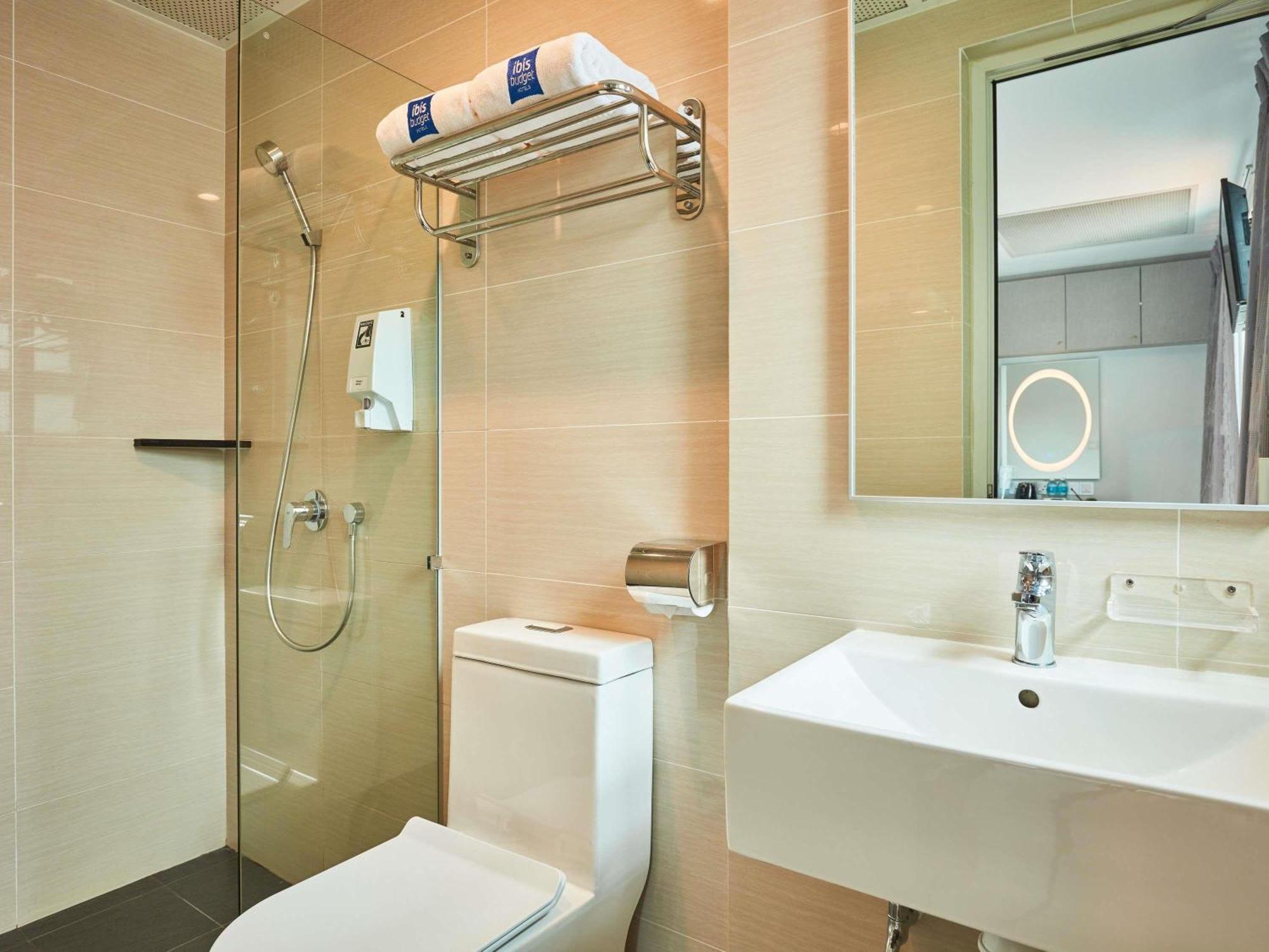 Standard Double Room No Window