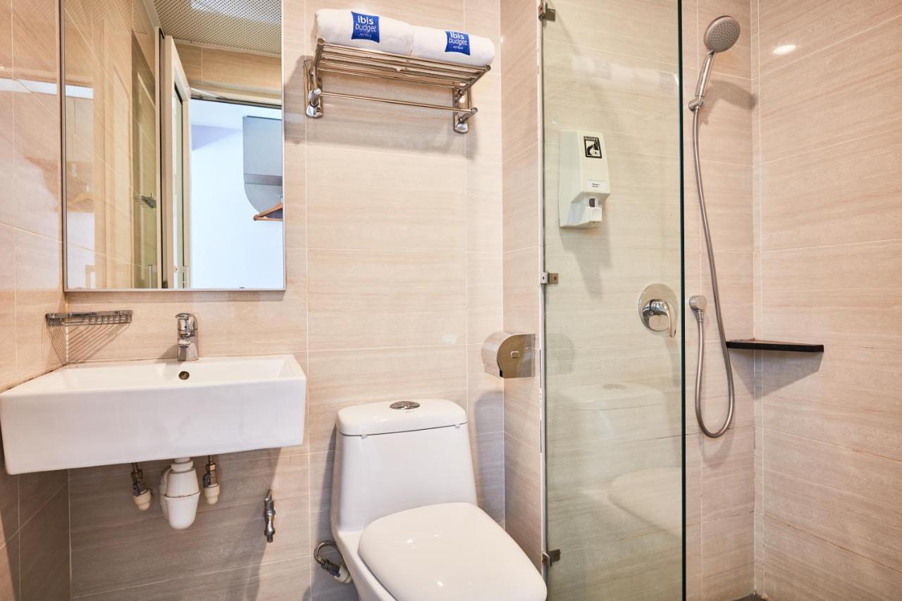 Standard Double Room No Window